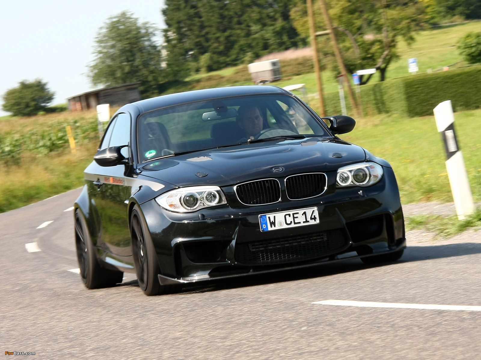 Manhart Racing MH1 S Biturbo (E82) 2012 images (1600 x 1200)