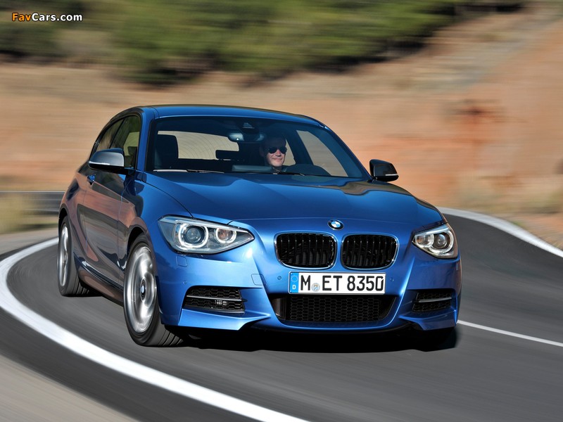 BMW M135i 3-door (F21) 2012 images (800 x 600)