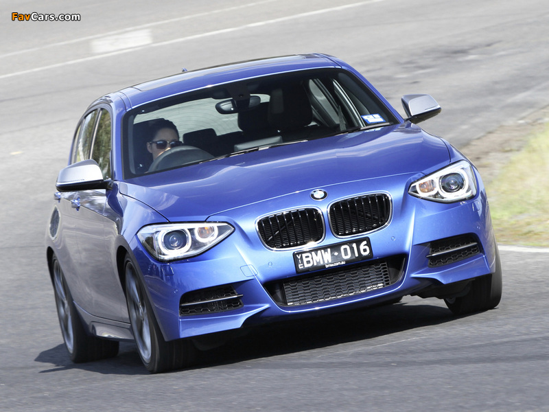 BMW M135i 5-door AU-spec (F20) 2012 photos (800 x 600)