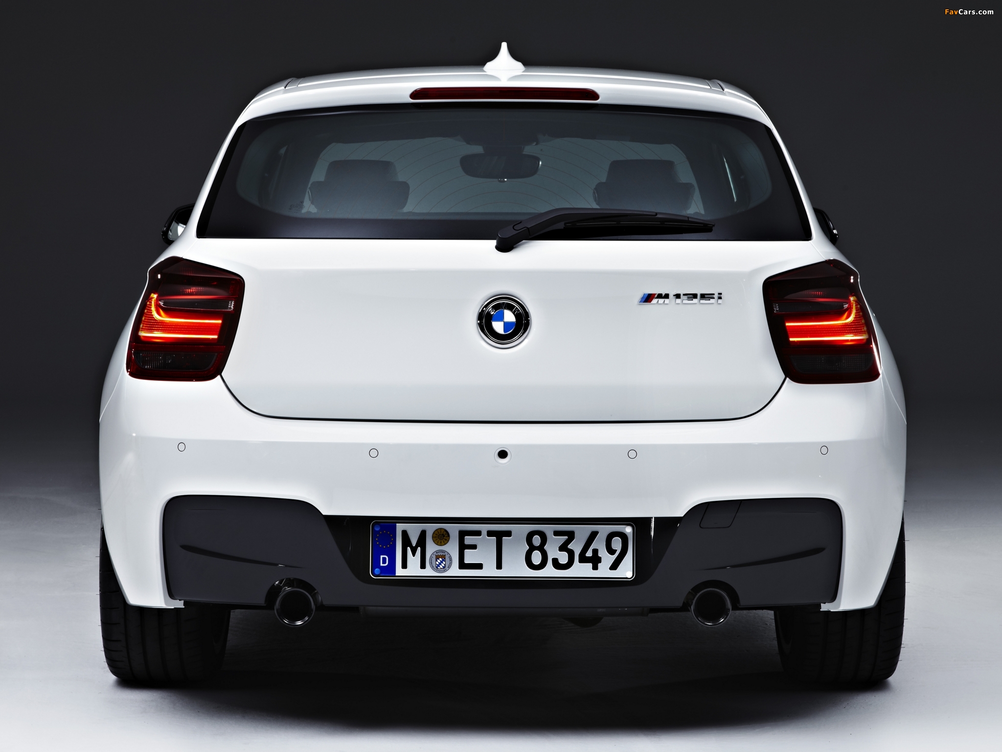 BMW M135i 5-door (F20) 2012 photos (2048 x 1536)
