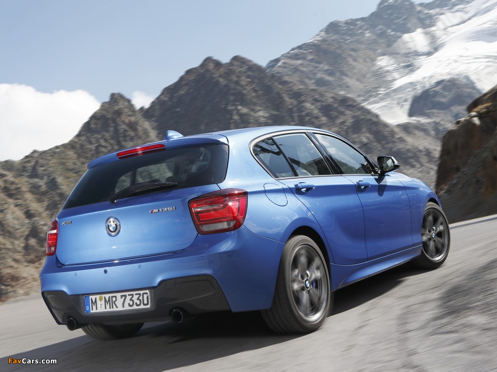 BMW M135i xDrive 5-door (F20) 2012 pictures (1024 x 768)