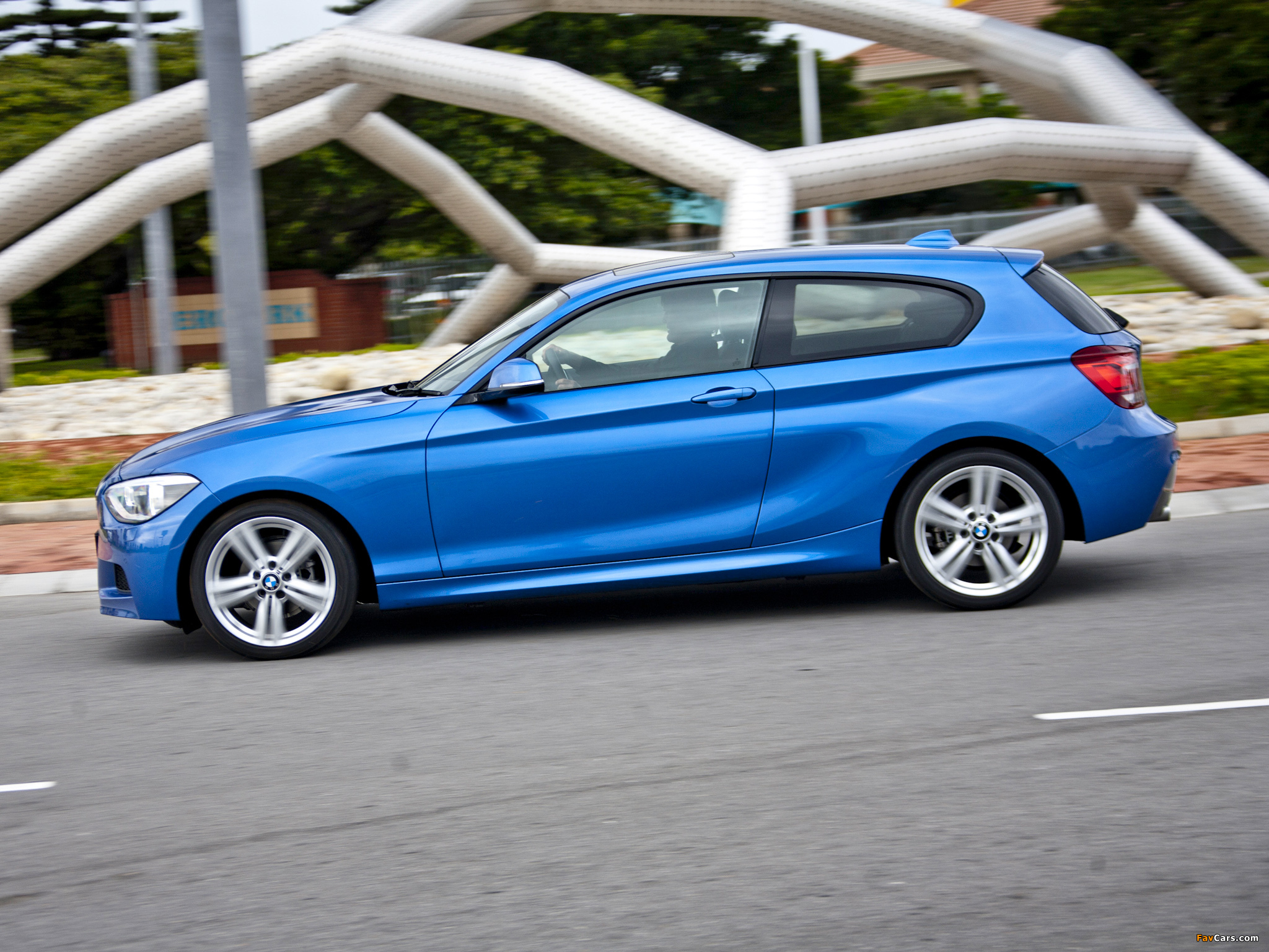 BMW 116i 3-door M Sports Package ZA-spec (F21) 2012 pictures (2048 x 1536)