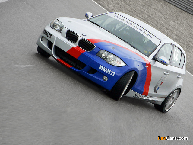 BMW 1 Series F20 pictures (640 x 480)