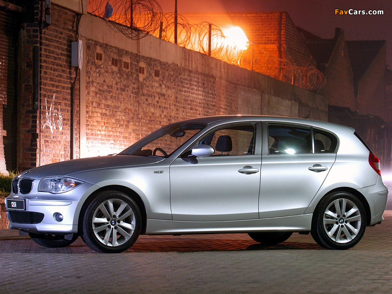 BMW 120i 5-door ZA-spec (E87) 2004–06 photos (800 x 600)