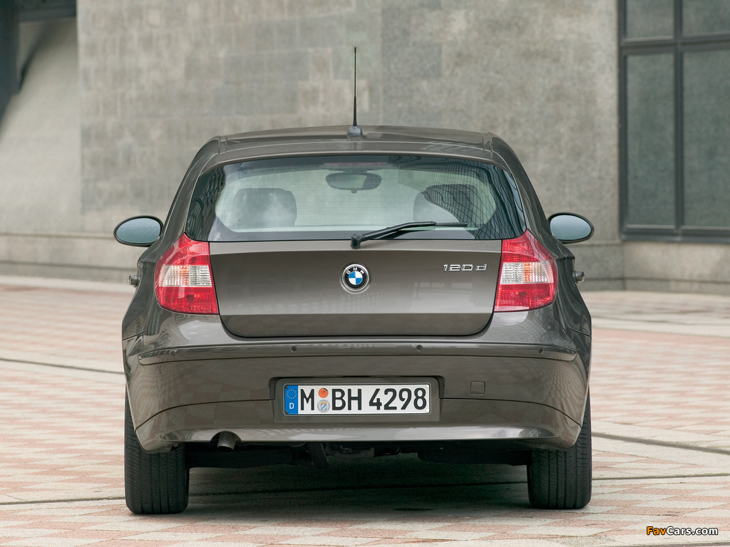 BMW 120d 5-door (E87) 2004–06 wallpapers (1024 x 768)