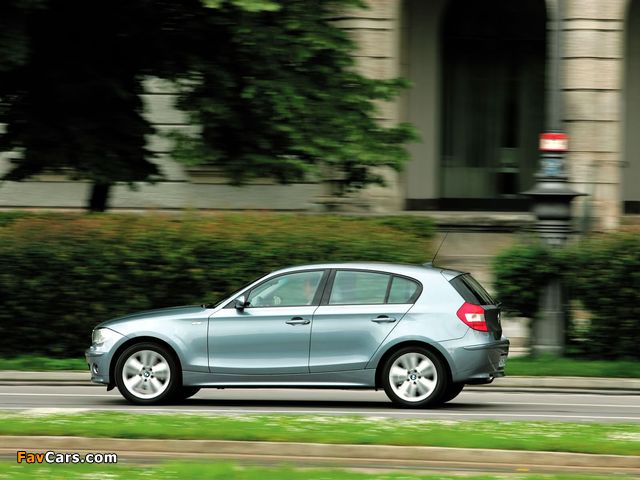 Images of BMW 116i 5-door (E87) 2004–06 (640 x 480)