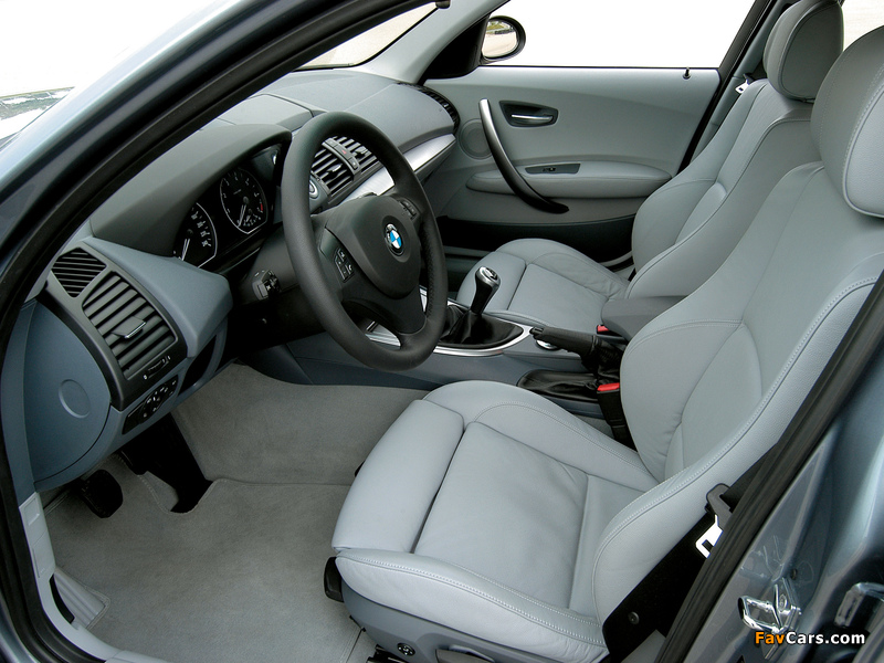 Images of BMW 120i 5-door (E87) 2004–06 (800 x 600)