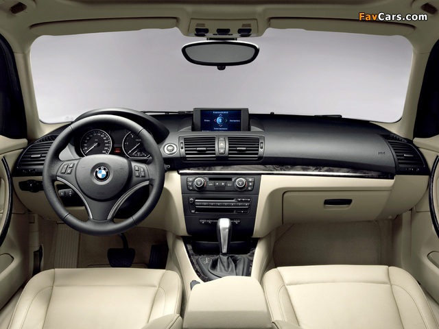 Images of BMW 120d 5-door (E87) 2007–11 (640 x 480)