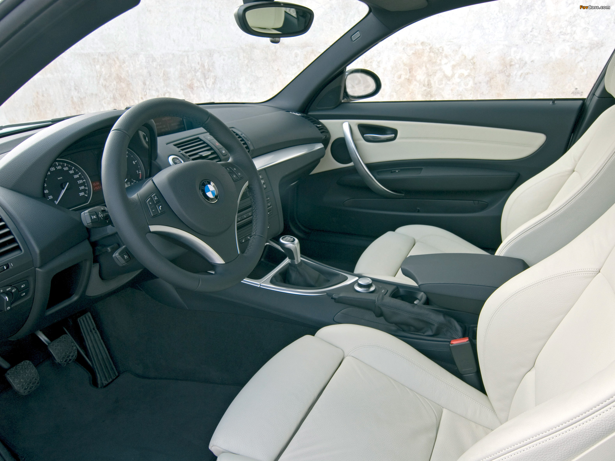 Images of BMW 120i 3-door (E81) 2007–11 (2048 x 1536)