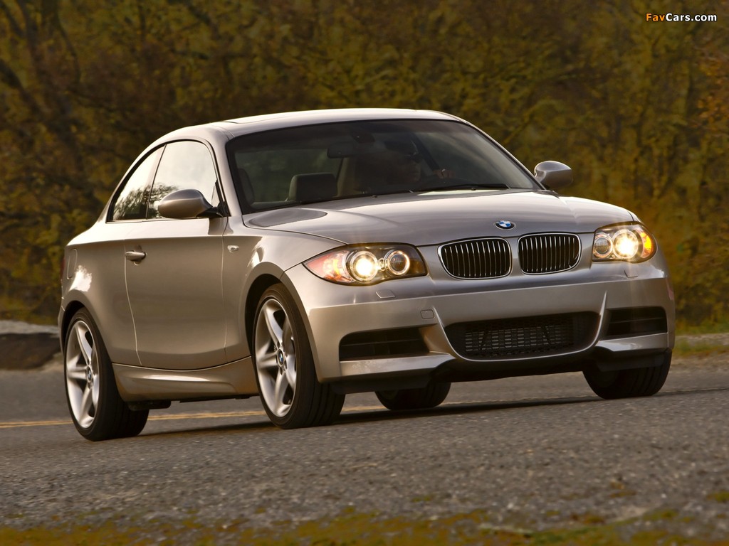 Images of BMW 135i Coupe US-spec (E82) 2008–10 (1024 x 768)