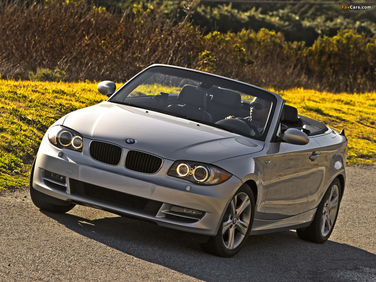 Images of BMW 128i Cabrio US-spec (E88) 2008–10 (1280 x 960)