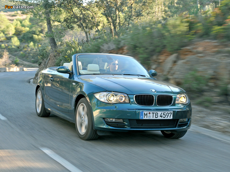Images of BMW 125i Cabrio (E88) 2008–10 (800 x 600)