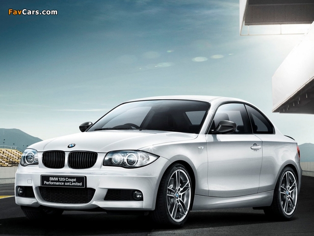Images of BMW 120i Coupe Performance Unlimited Edition (E82) 2010 (640 x 480)