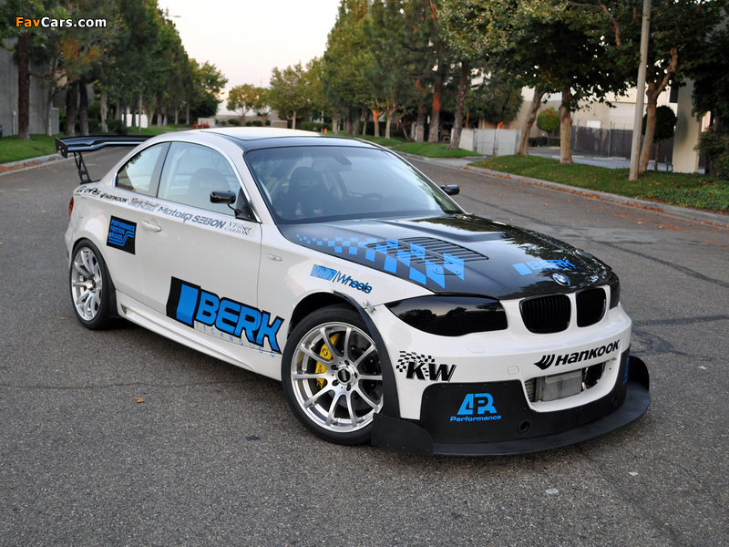 Images of Berk Technology BMW 135i Coupe (E82) 2011 (800 x 600)