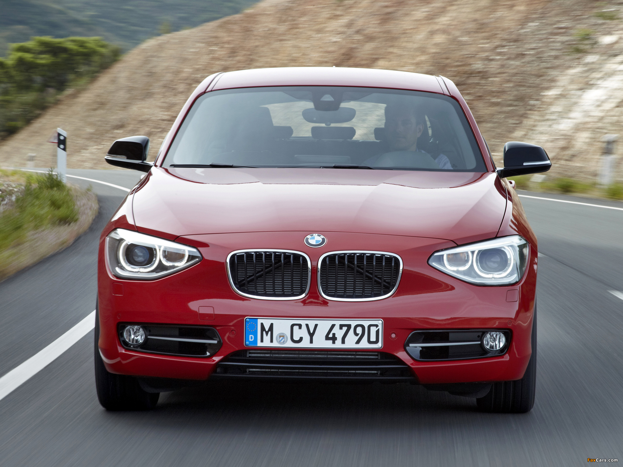 Images of BMW 118i 5-door Sport Line (F20) 2011 (2048 x 1536)