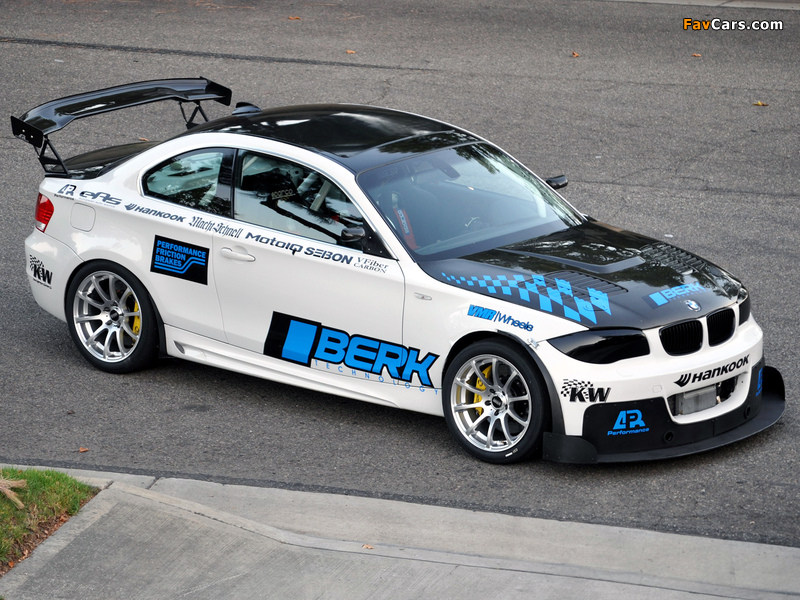 Images of Berk Technology BMW 135i Coupe (E82) 2011 (800 x 600)