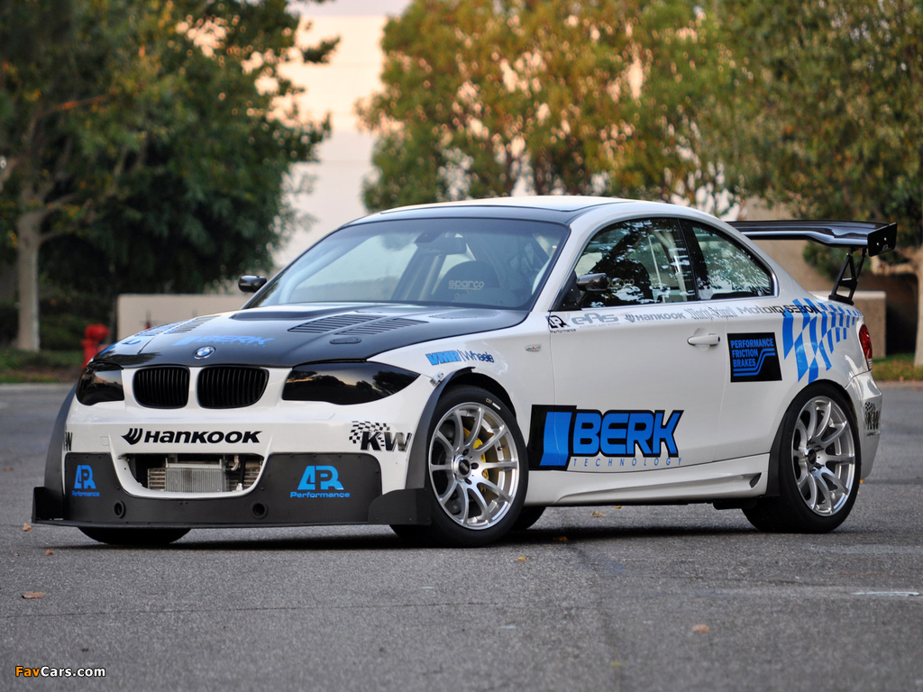 Images of Berk Technology BMW 135i Coupe (E82) 2011 (1024 x 768)