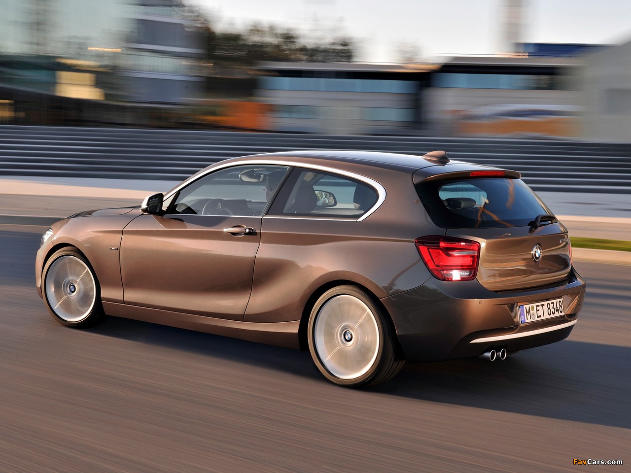 Images of BMW 125d 3-door Urban Line (F21) 2012 (1280 x 960)