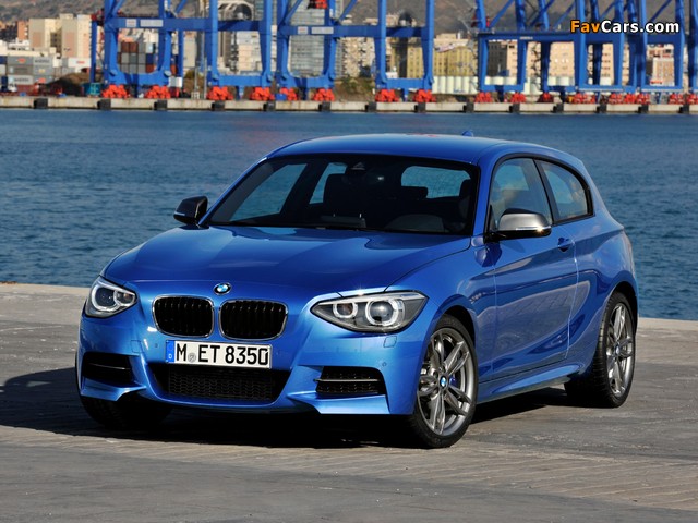 Images of BMW M135i 3-door (F21) 2012 (640 x 480)