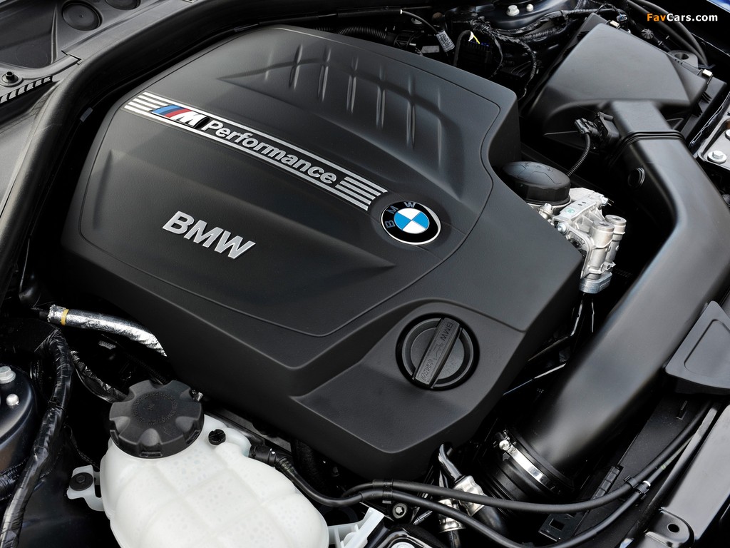 Images of BMW M135i 5-door (F20) 2012 (1024 x 768)
