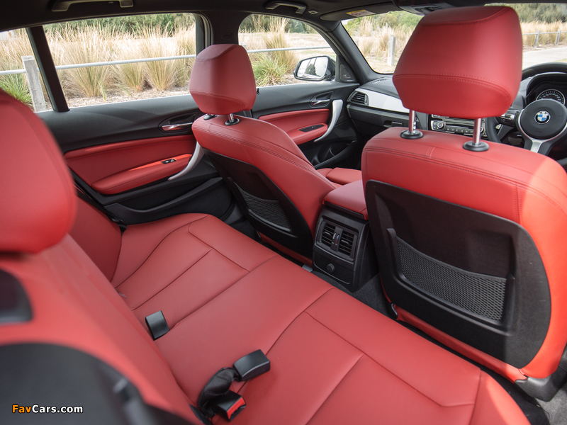 Images of BMW M140i 5-door AU-spec (F20) 2016 (800 x 600)