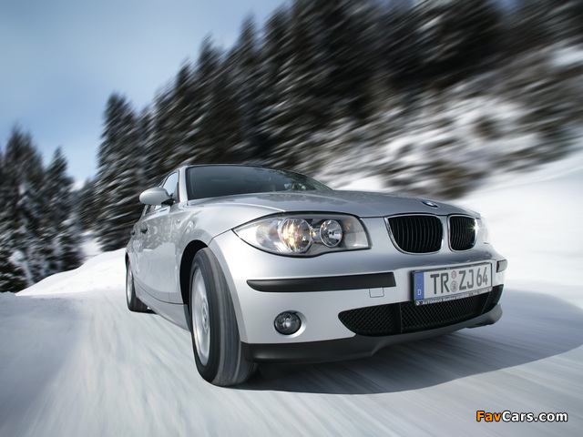 Photos of BMW 120d 5-door (E87) 2004–06 (640 x 480)