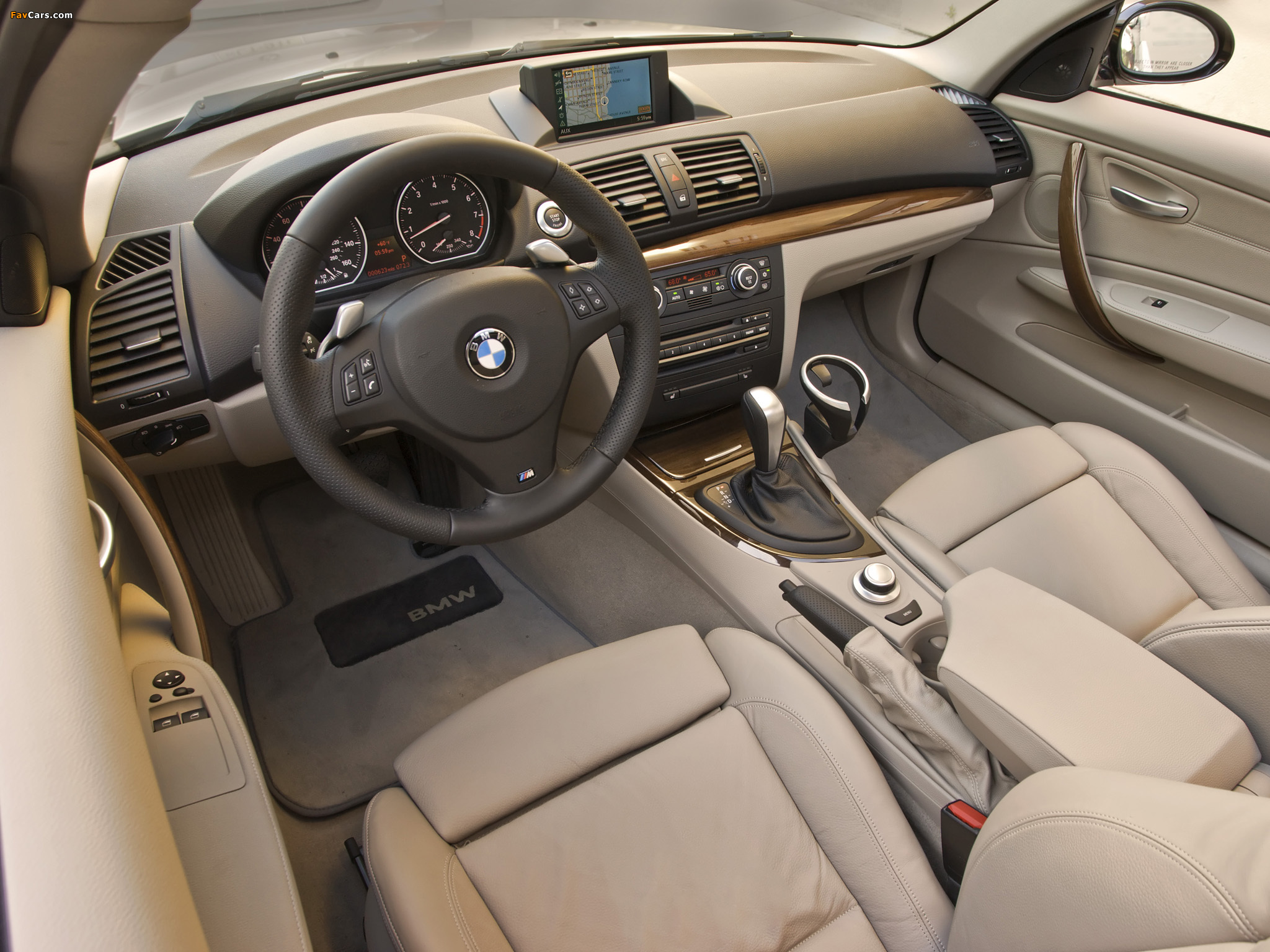 Photos of BMW 135i Coupe US-spec (E82) 2008–10 (2048 x 1536)