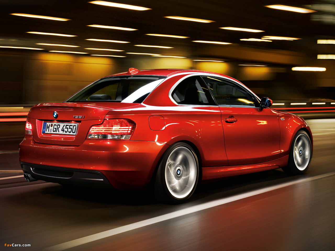 Photos of BMW 135i Coupe (E82) 2008–10 (1280 x 960)