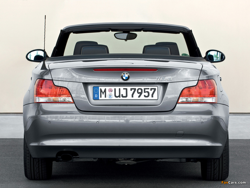 Photos of BMW 118d Cabrio (E88) 2008–10 (1024 x 768)