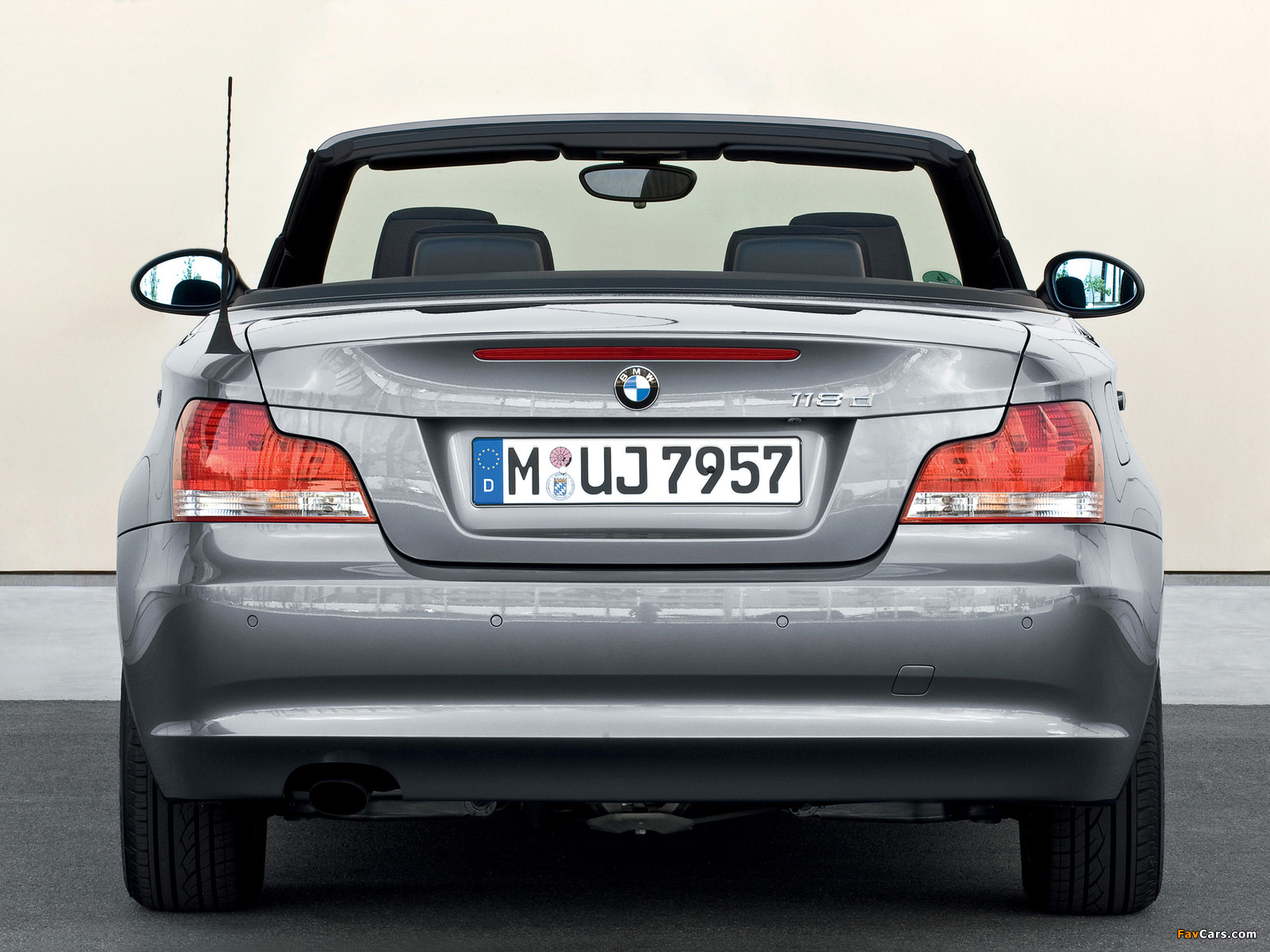 Photos of BMW 118d Cabrio (E88) 2008–10 (1600 x 1200)