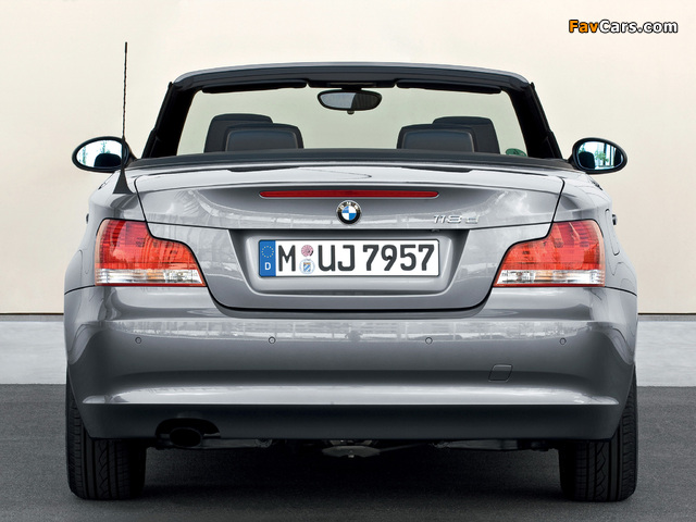 Photos of BMW 118d Cabrio (E88) 2008–10 (640 x 480)