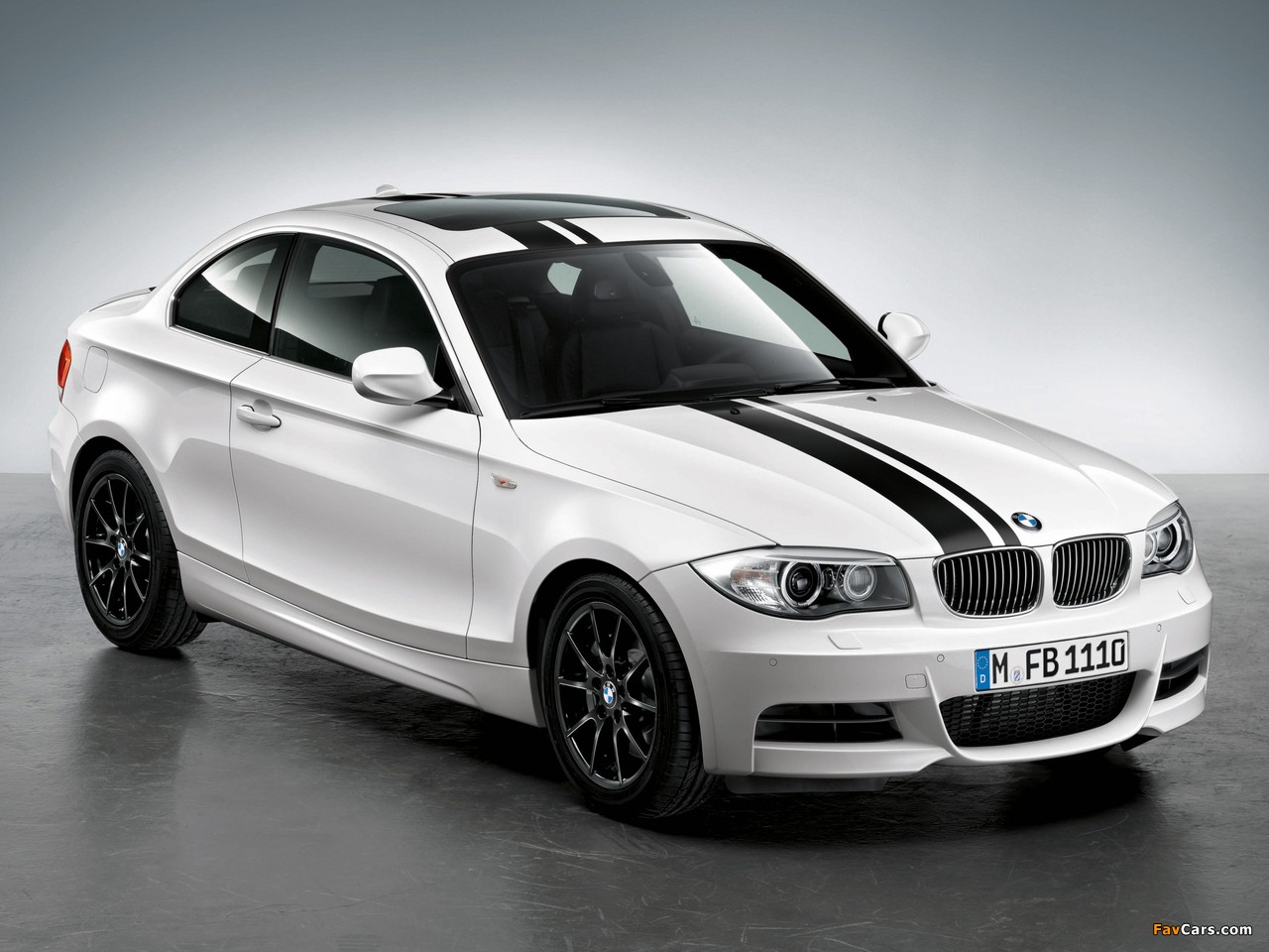 Photos of BMW 1 Series Coupe Performance Accessories (E82) 2011 (1280 x 960)
