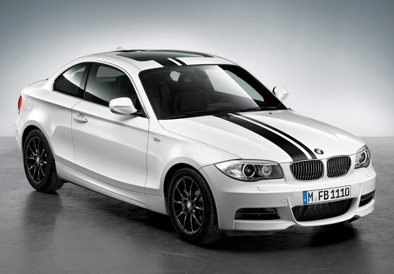 Photos of BMW 1 Series Coupe Performance Accessories (E82) 2011