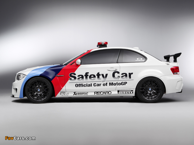 Photos of BMW 1 Series M Coupe MotoGP Safety Car (E82) 2011 (640 x 480)