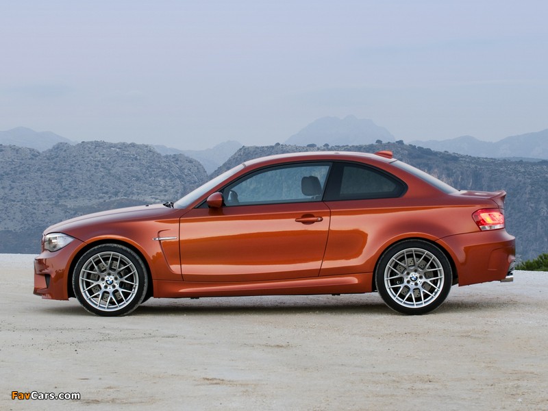 Photos of BMW 1 Series M Coupe (E82) 2011–12 (800 x 600)