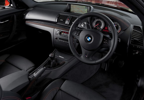 Photos of BMW 1 Series M Coupe AU-spec (E82) 2011