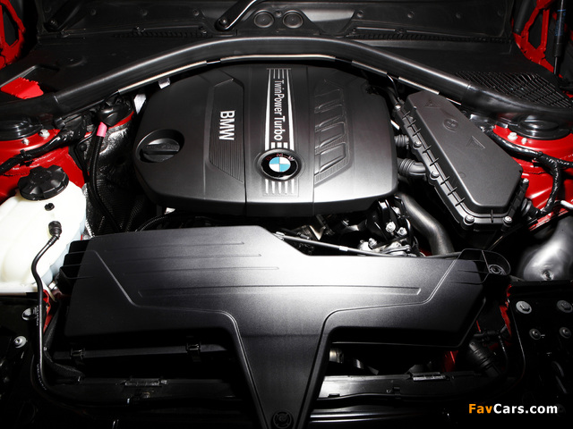 Photos of BMW 118d 5-door Sport Line AU-spec (F20) 2011 (640 x 480)