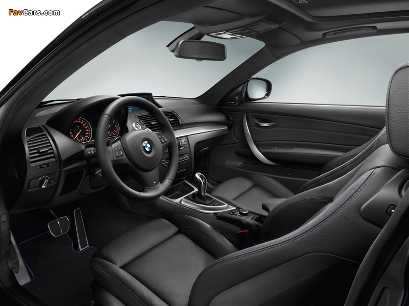 Photos of BMW 135i Coupe (E82) 2011 (800 x 600)