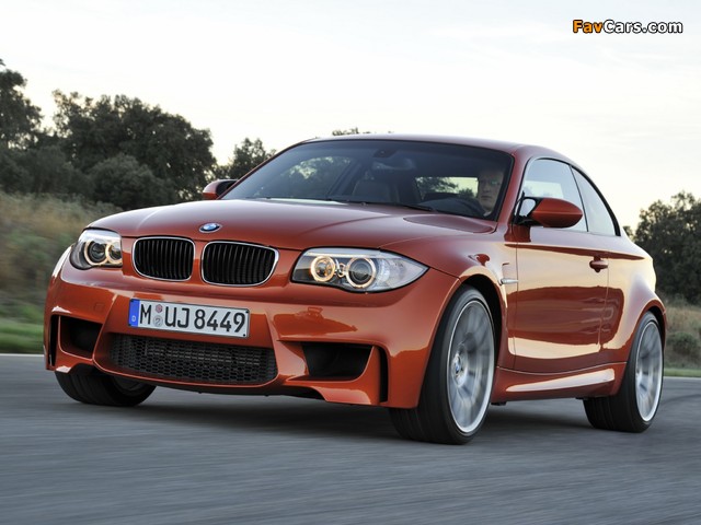 Photos of BMW 1 Series M Coupe (E82) 2011–12 (640 x 480)