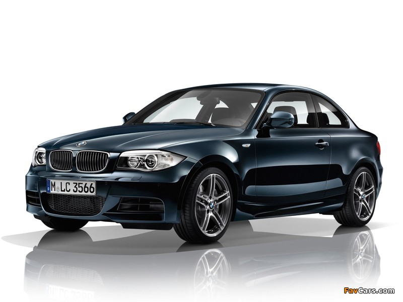 Photos of BMW 135i Coupe (E82) 2011 (800 x 600)