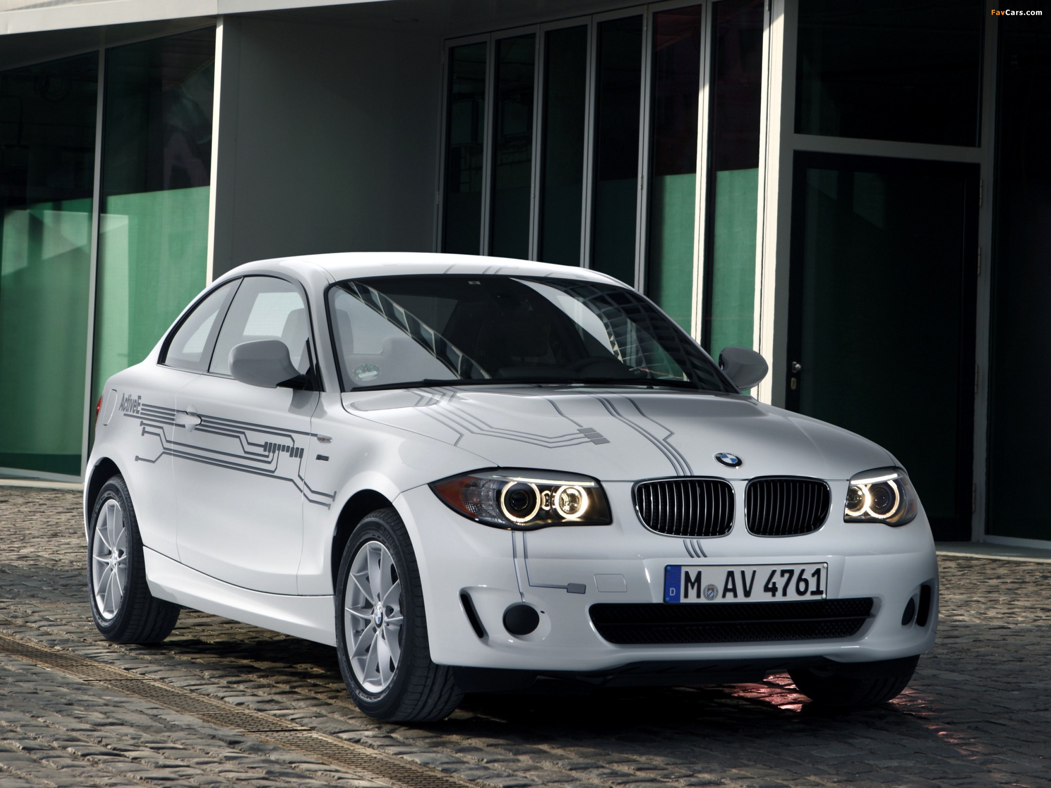 Photos of BMW 1 Series Coupe ActiveE Test Car (E82) 2011 (2048 x 1536)