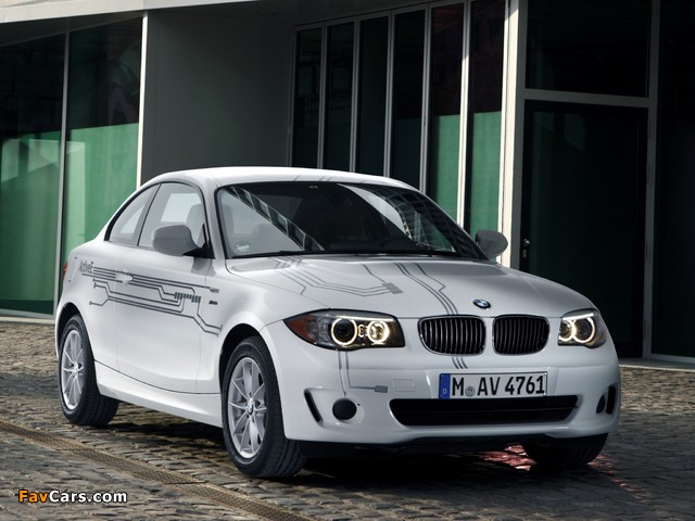 Photos of BMW 1 Series Coupe ActiveE Test Car (E82) 2011 (640 x 480)