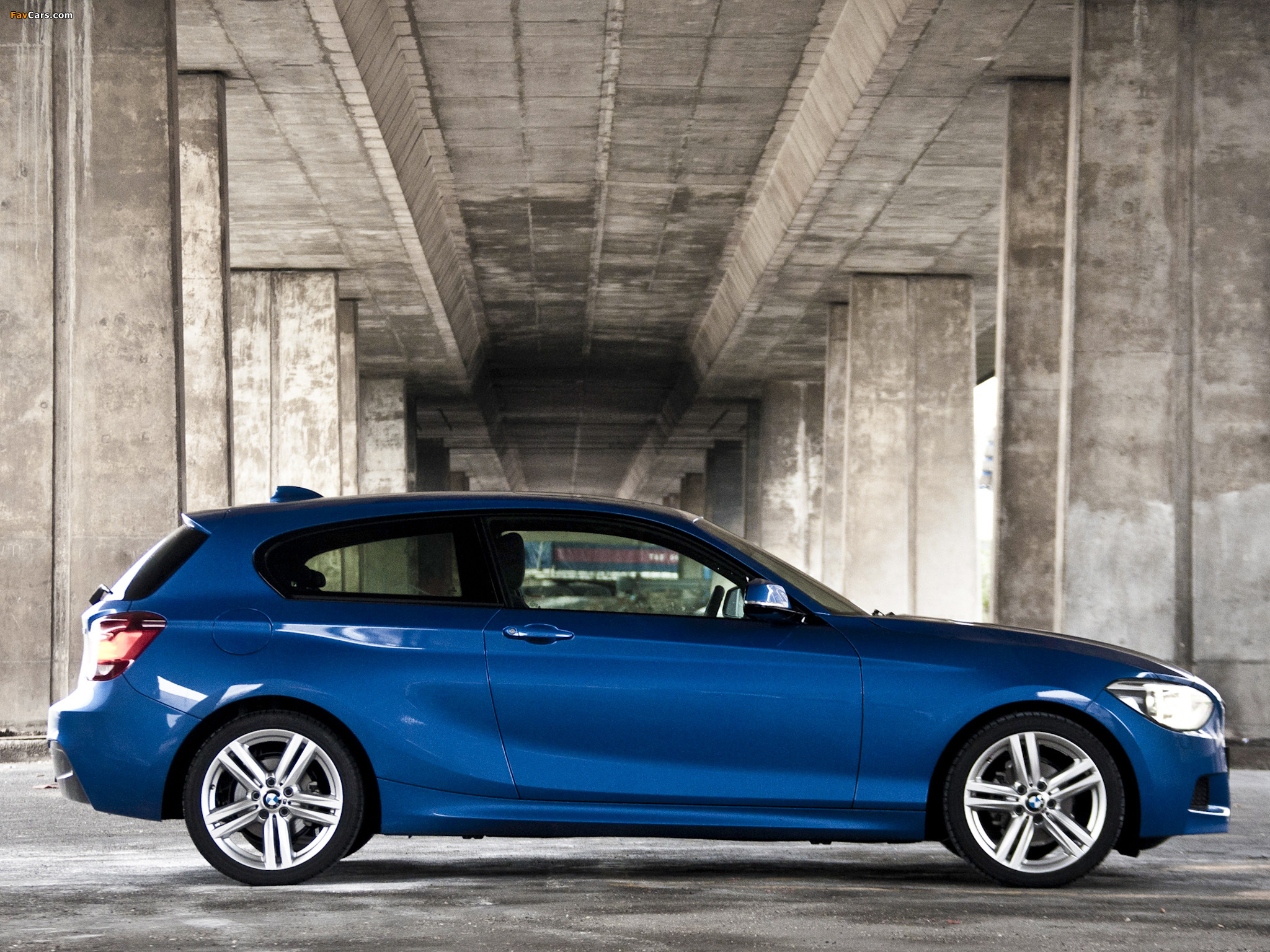 Photos of BMW 116i 3-door M Sports Package ZA-spec (F21) 2012 (2048 x 1536)