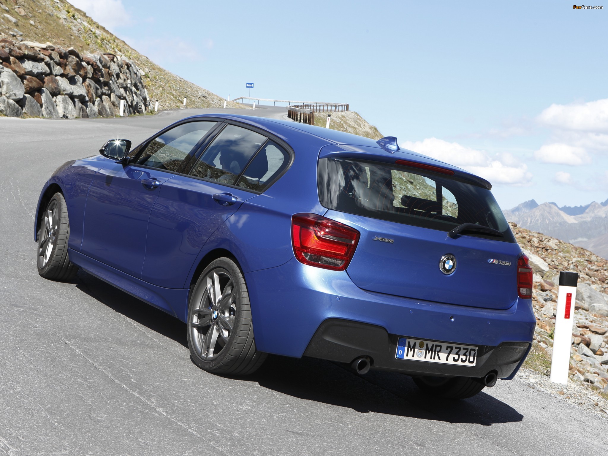 Photos of BMW M135i xDrive 5-door (F20) 2012 (2048 x 1536)