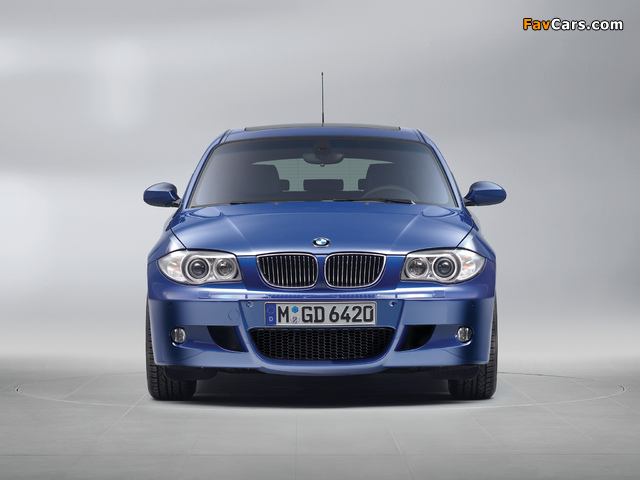 Pictures of BMW 130i 5-door M Sports Package (E87) 2005 (640 x 480)