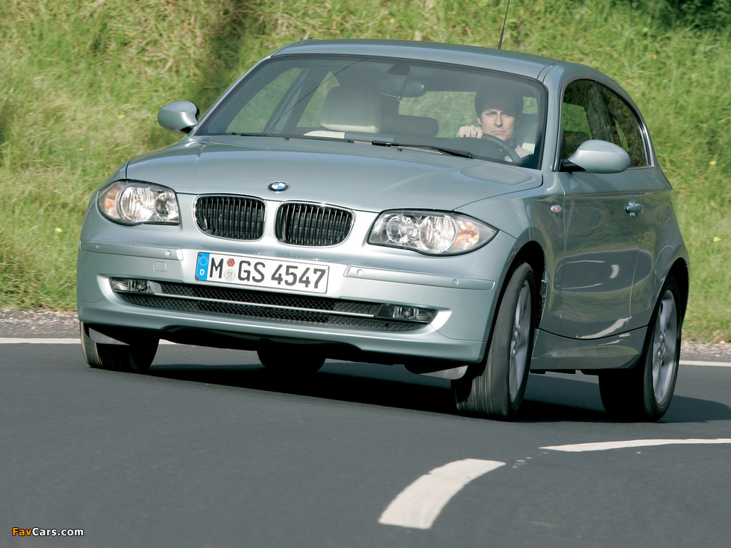 Pictures of BMW 120i 3-door (E81) 2007–11 (1024 x 768)