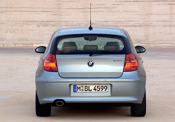 Pictures of BMW 120i 3-door (E81) 2007–11