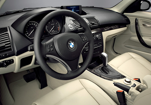 Pictures of BMW 120d 5-door (E87) 2007–11