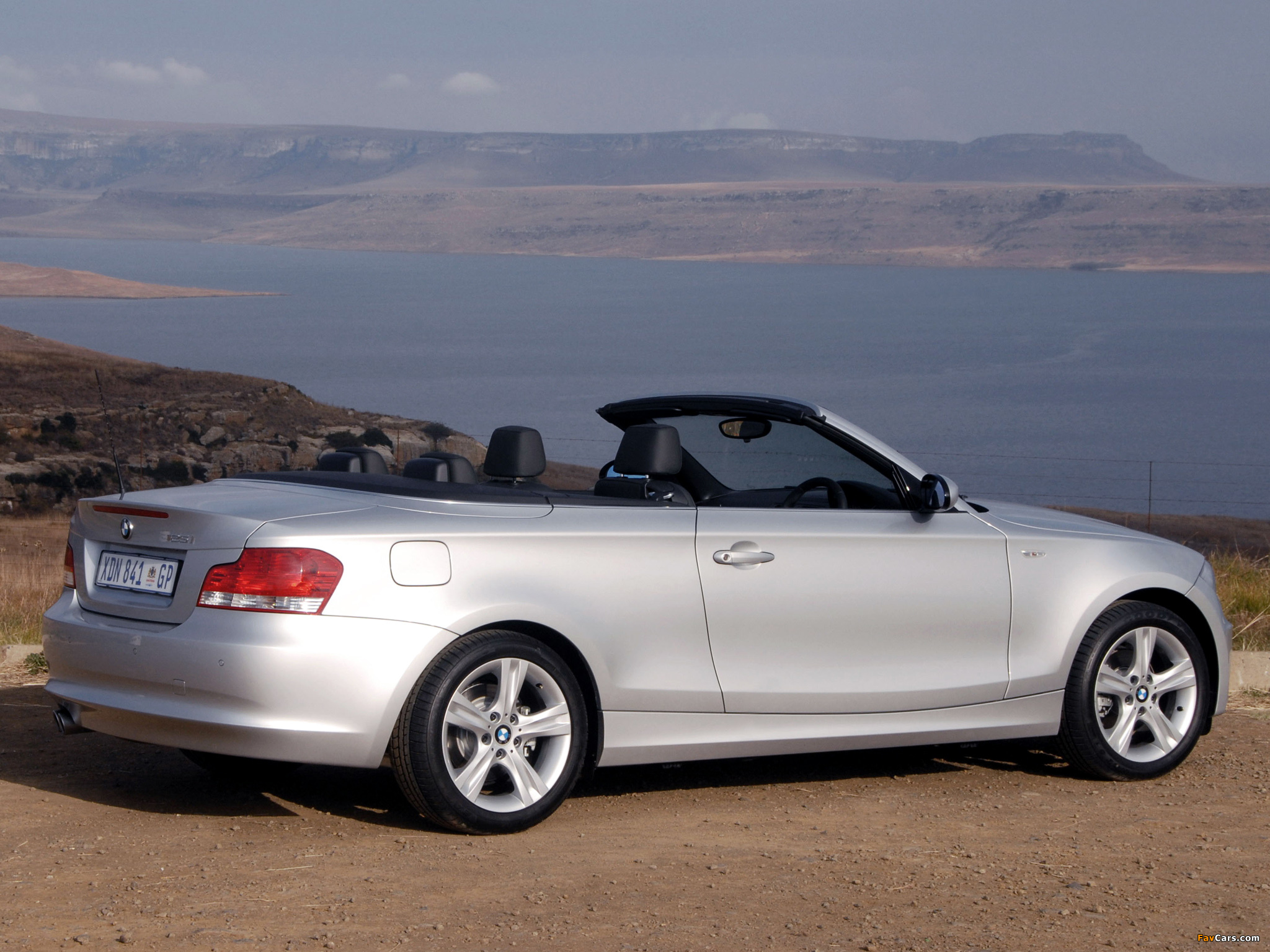 Pictures of BMW 125i Cabrio ZA-spec (E88) 2008–10 (2048 x 1536)