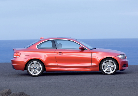 Pictures of BMW 135i Coupe (E82) 2008–10